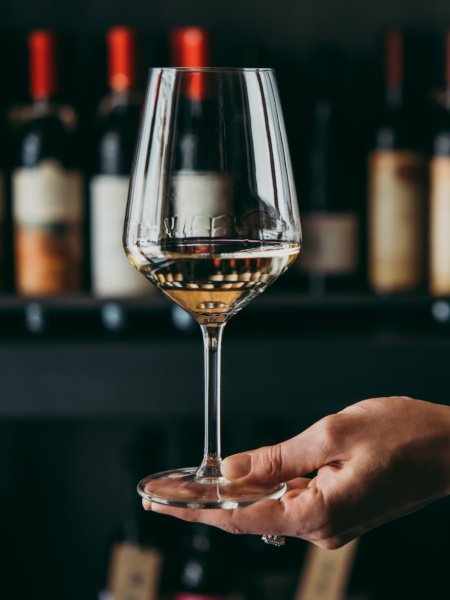 Wsparcie sommeliera i szkolenie dla personelu